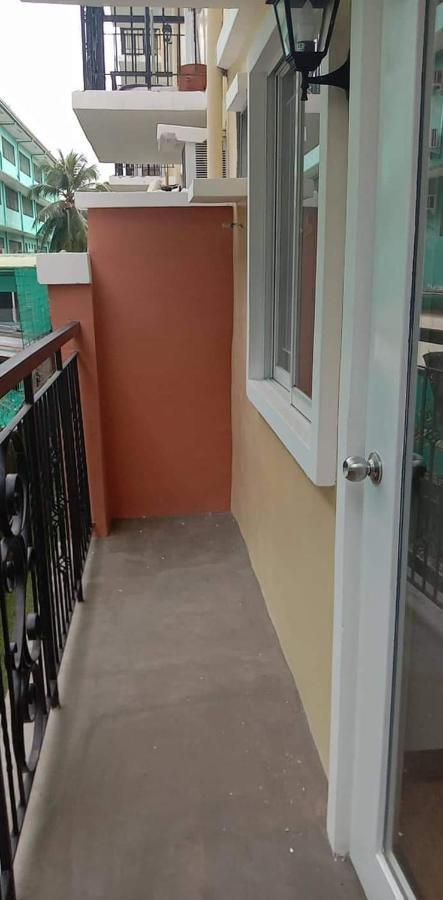 Spacious 1 Bedroom At Arezzo Place Davao With Pool,Wifi And Netflix Exterior foto